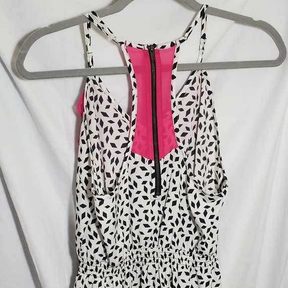 🏖️ (Bundle 2/$10) Charlotte Russe Sleeveless Top small - Picture 7 of 9
